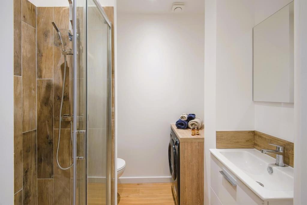 Spacious T2 Near The Halles And The Harbour Tolón Exterior foto